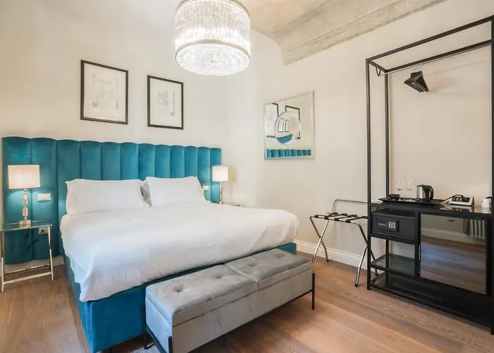 Relais Condotta بيت ضيافة فلورنس